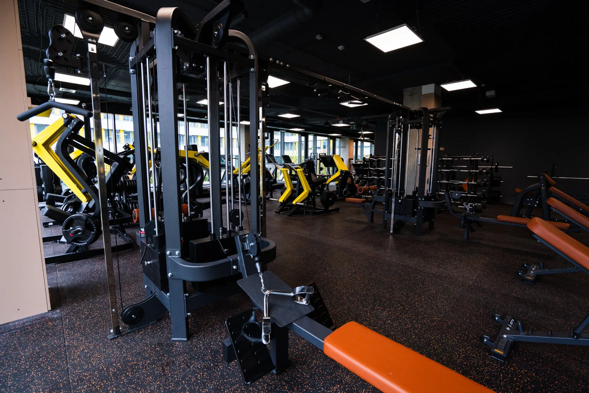 Strength training at SkillFit Westend Patrónka – modern fitness centre